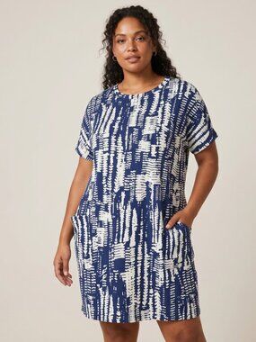 NWOT | Blue & White Abstract Print Short Sleeve T-Shirt Dress with Pockets | Sma